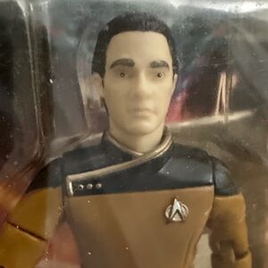 1994 Star Trek TNG Lieutenant Commander Data in Dress Uniform Action Figure